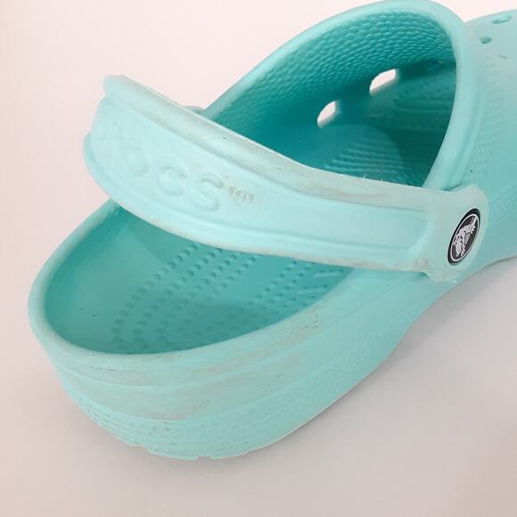 Crocs Clogs Womens 7 Slip On Water Shoes Robins Egg Blue Rubber Comfort Shoes - Picture 7 of 10